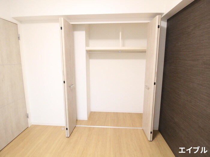 物件内観写真12　(収納)