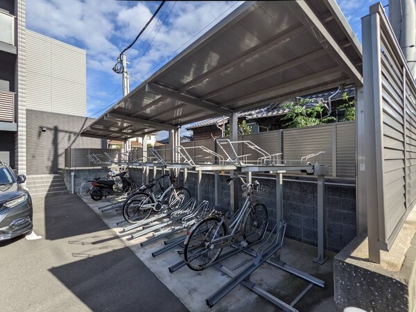 駐輪場