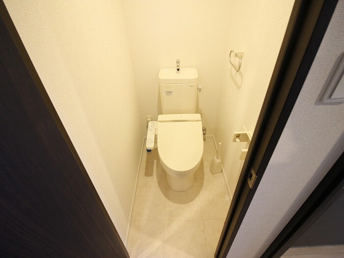 物件内観写真13　(トイレ)