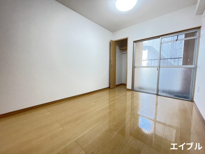 物件内観写真12　(居室)