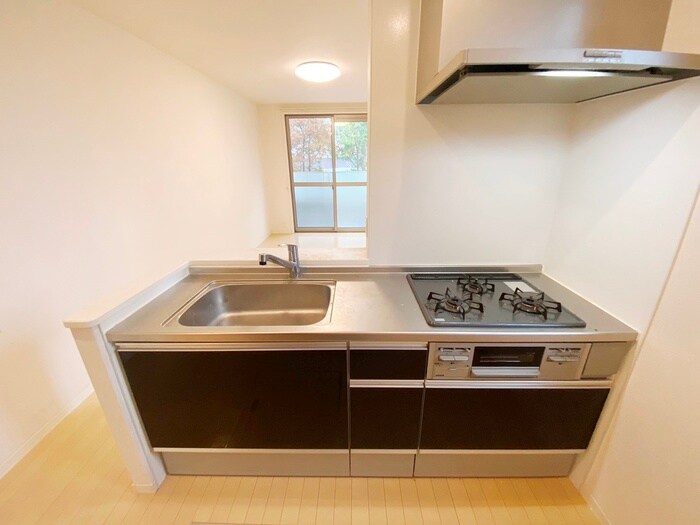 物件内観写真8　(キッチン)