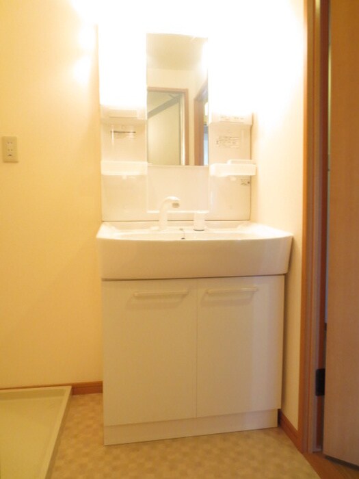 物件内観写真13　(洗面)