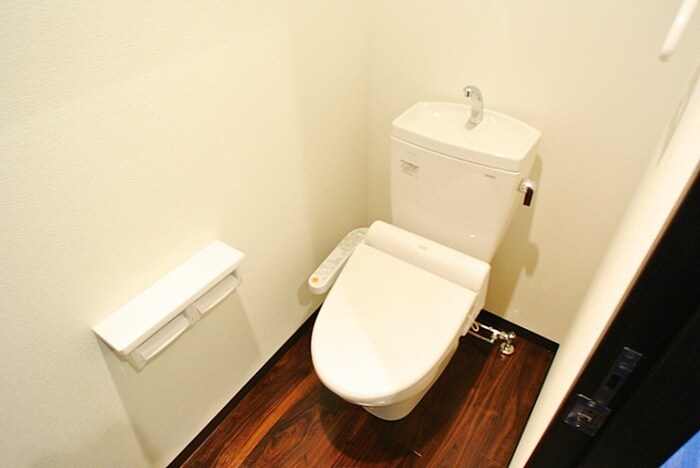 物件内観写真11　(トイレ)