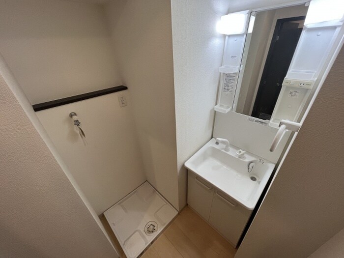 物件内観写真12　(洗面)