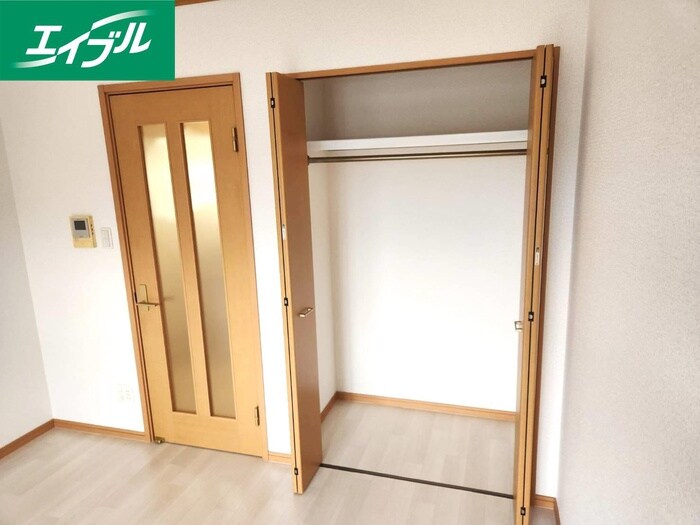 物件内観写真7　(収納)