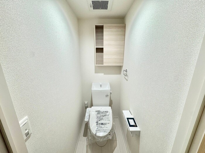 物件内観写真8　(トイレ)