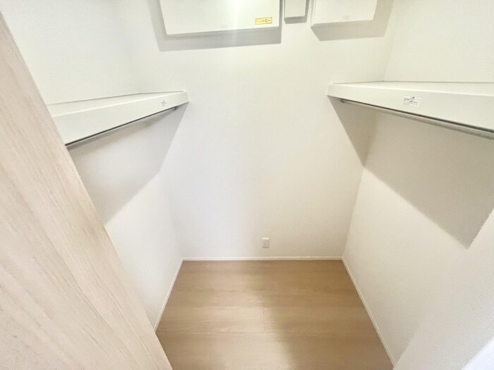 物件内観写真11　(収納)
