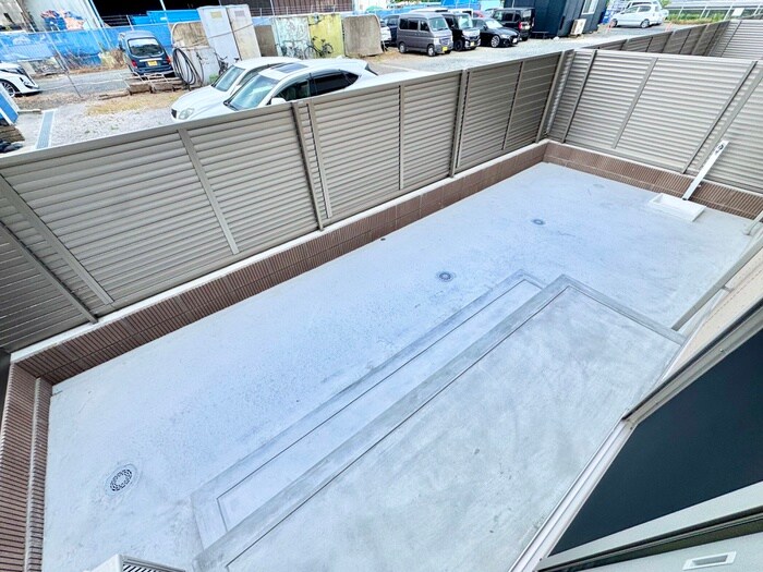 物件内観写真13　(ベランダ・バルコニー)