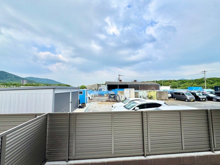 物件内観写真14　(室内からの展望)