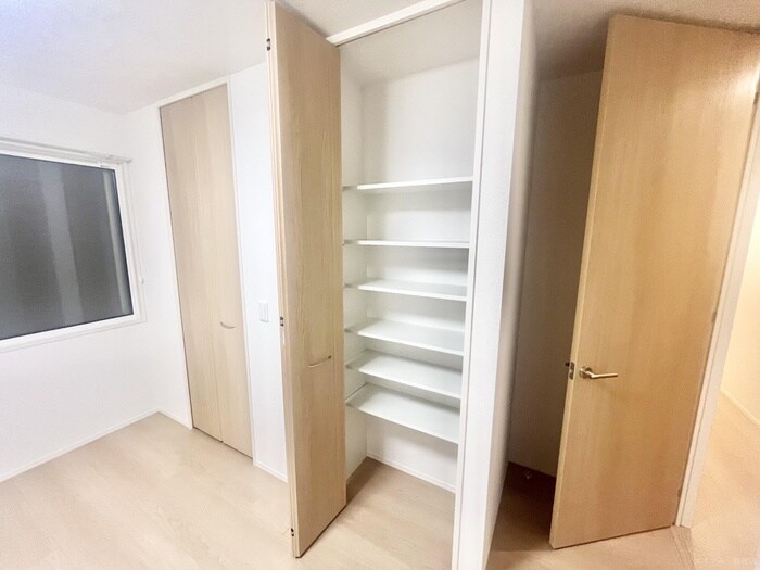 物件内観写真18　(内観写真)