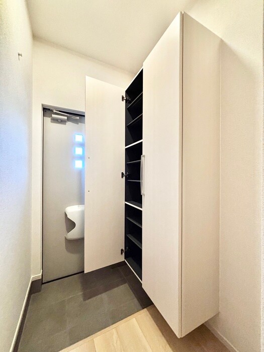 物件内観写真20　(靴箱)