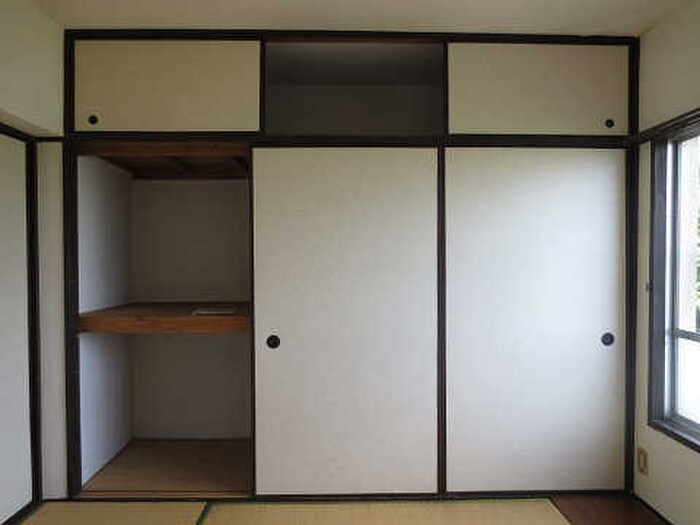 物件内観写真10　(収納)