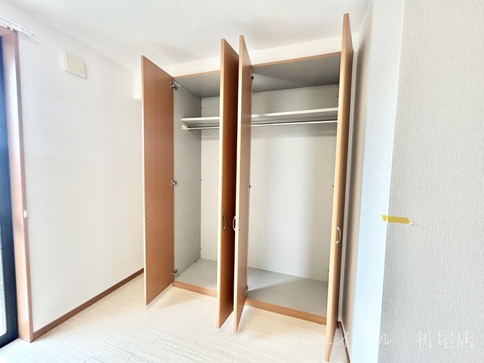 物件内観写真10　(収納)