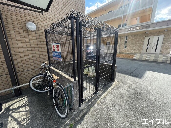 物件外観写真4　(建物設備)