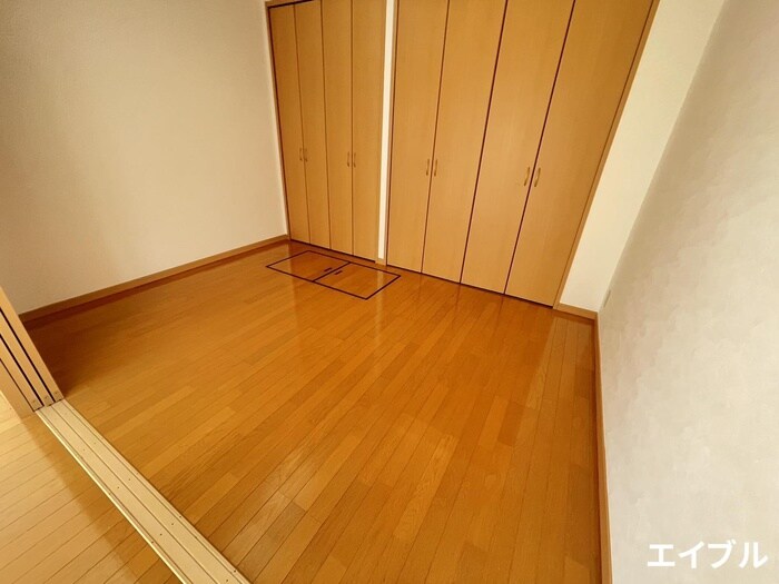 物件内観写真18　(居室)