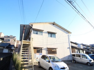 Y′sフラット博多南外観写真