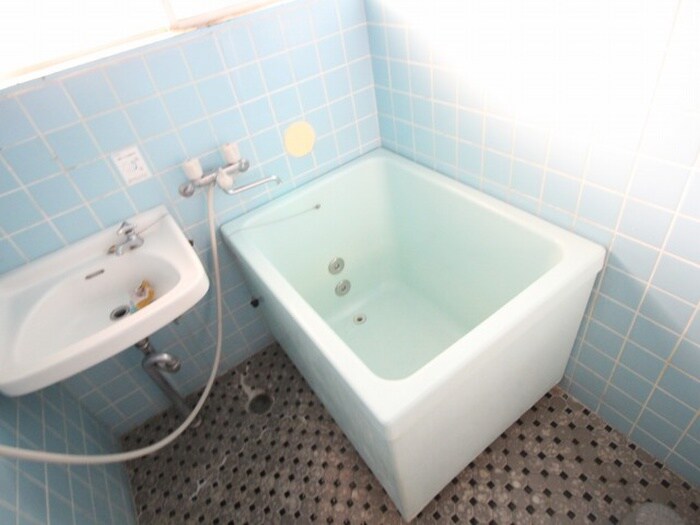 フタカハイツのバス