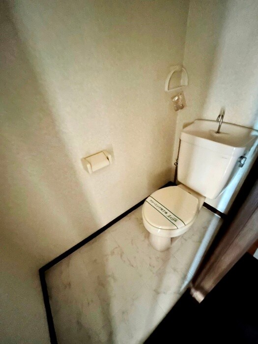 物件内観写真7　(トイレ)