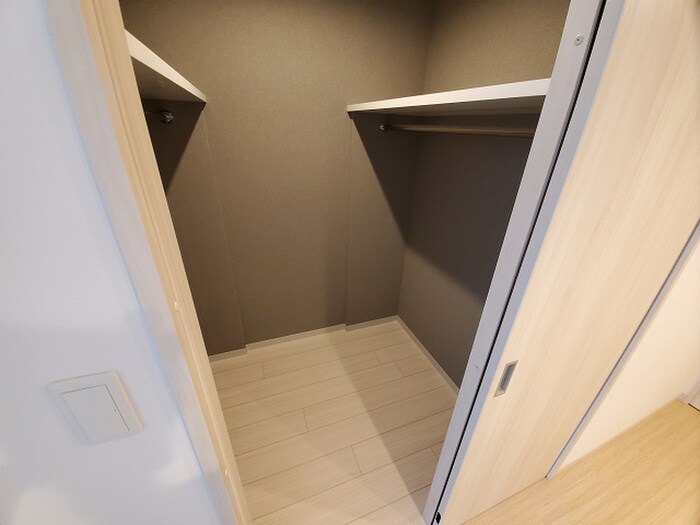 物件内観写真9　(収納)