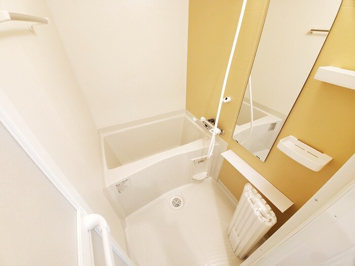 物件内観写真12　(バス／シャワールーム等)