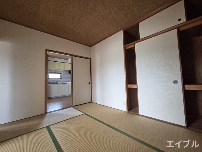 物件内観写真9　(居室)