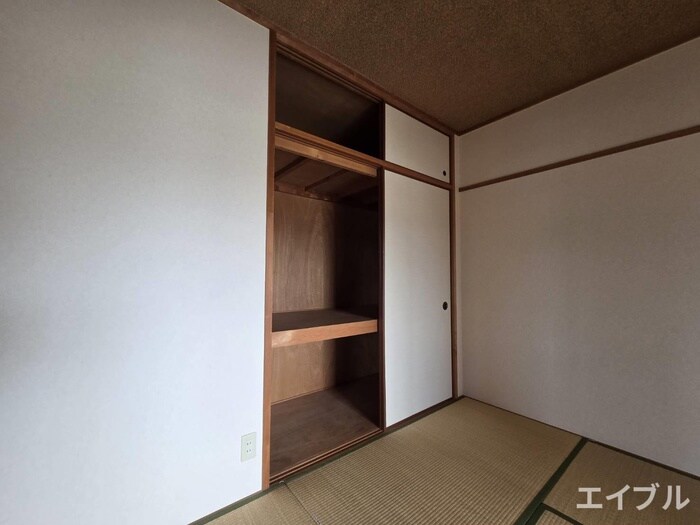 物件内観写真21　(収納)