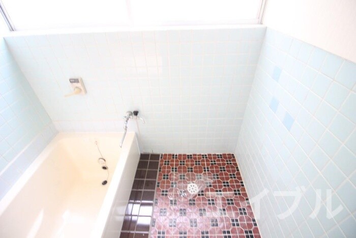 物件内観写真19　(洗濯機置場)