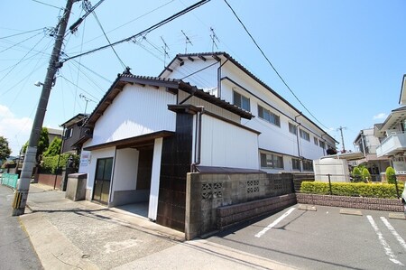 下原アパート外観写真