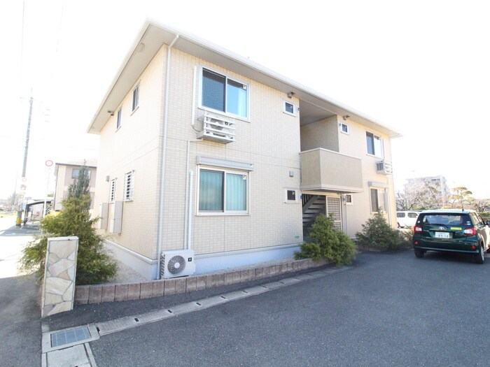 物件外観写真3　(外観写真)