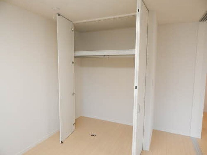 物件内観写真7　(収納)