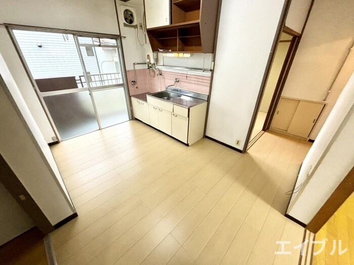 物件内観写真6　(居室)