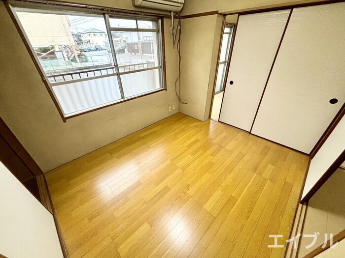 物件内観写真7　(居室)