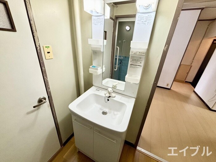 物件内観写真9　(洗面)