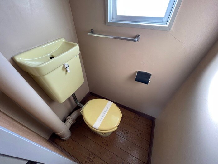 物件内観写真11　(トイレ)