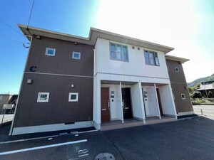 エクシードＯＧＵＲＡ　Ｃ棟外観写真