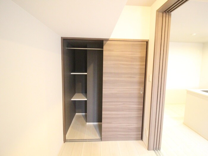 物件内観写真13　(収納)