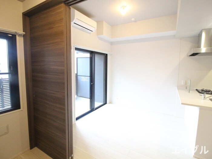 物件内観写真15　(居室)