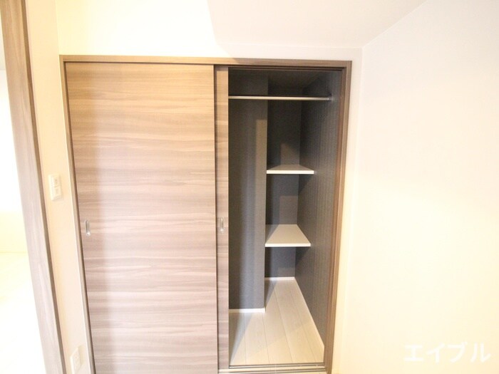 物件内観写真16　(収納)