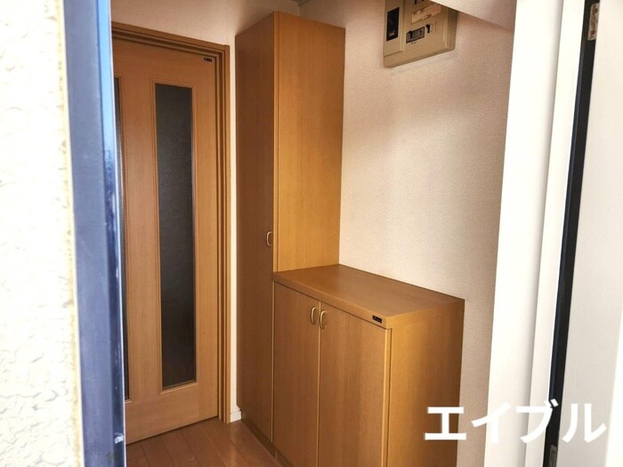 物件内観写真9　(靴箱)
