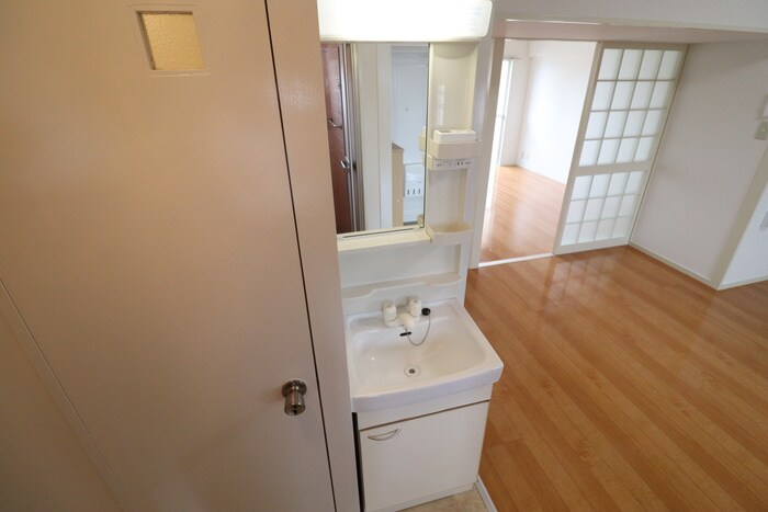 物件内観写真10　(洗面)