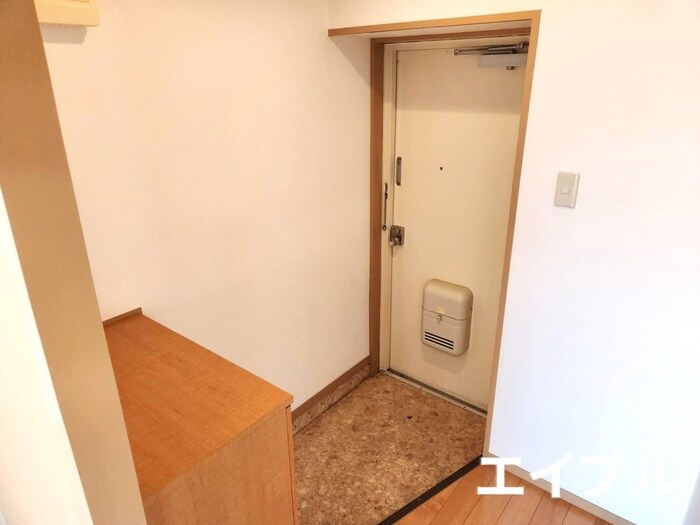 物件内観写真21　(玄関)