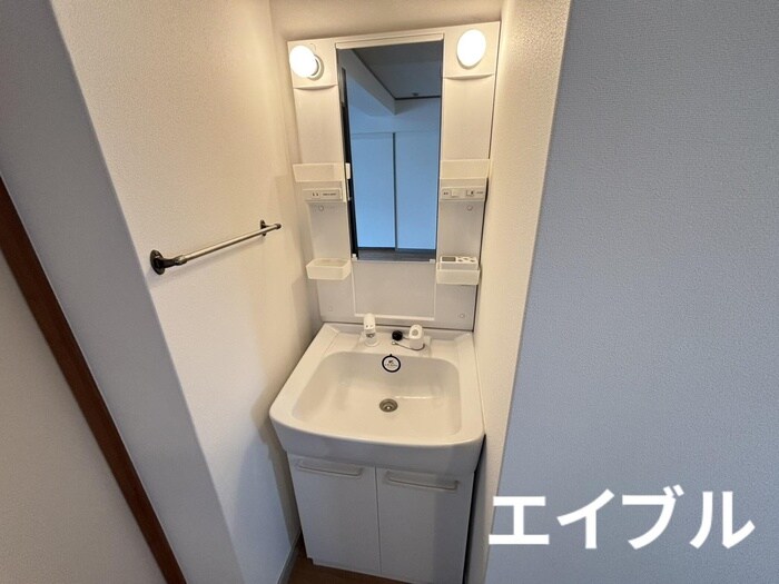 物件内観写真10　(洗面)