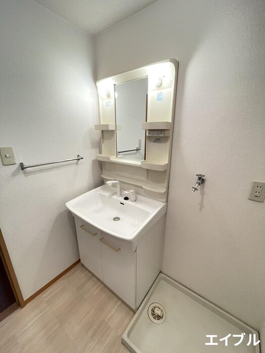 物件内観写真7　(洗面)