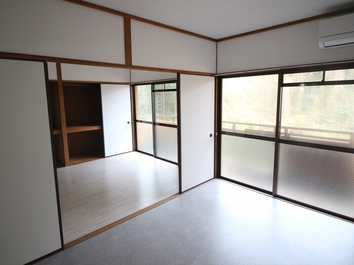 物件内観写真19　(居室)