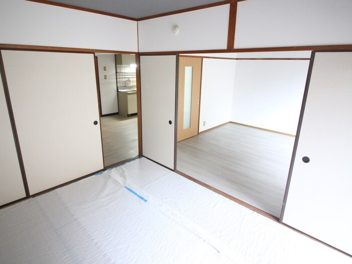 物件内観写真21　(居室)