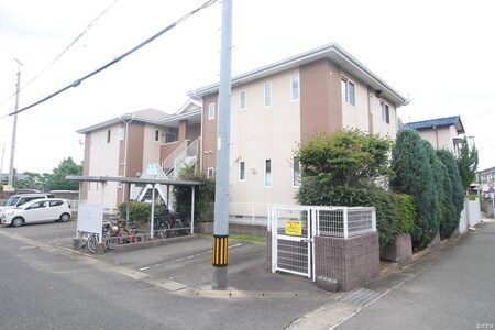 ディアレスト老司外観写真
