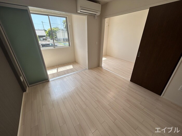 物件内観写真5　(居室)