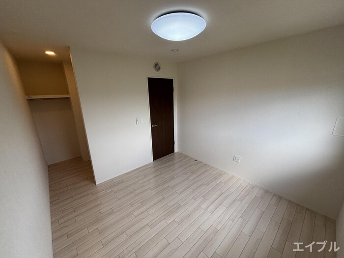 物件内観写真5　(居室)