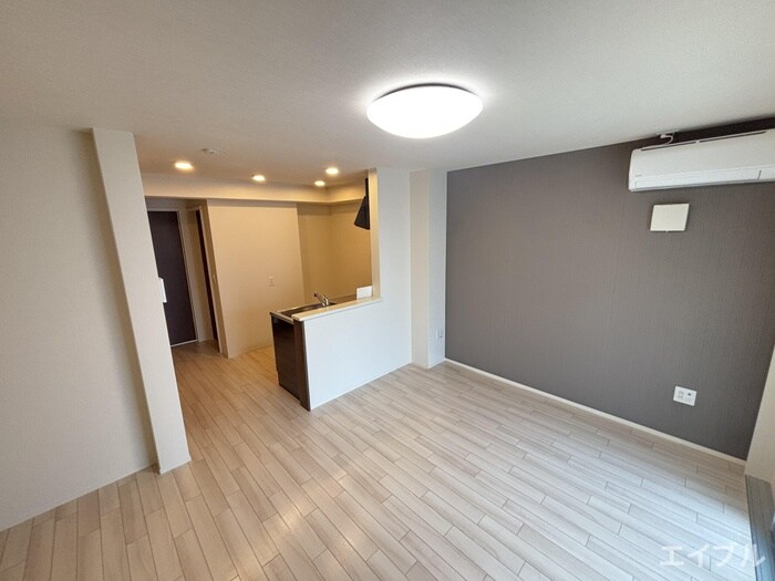 物件内観写真6　(居室)