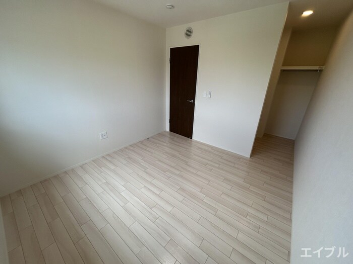 物件内観写真6　(居室)